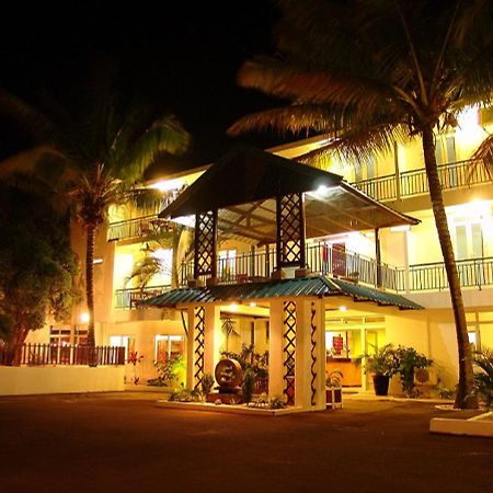 Dzama Hotel Grand Baie Exterior photo